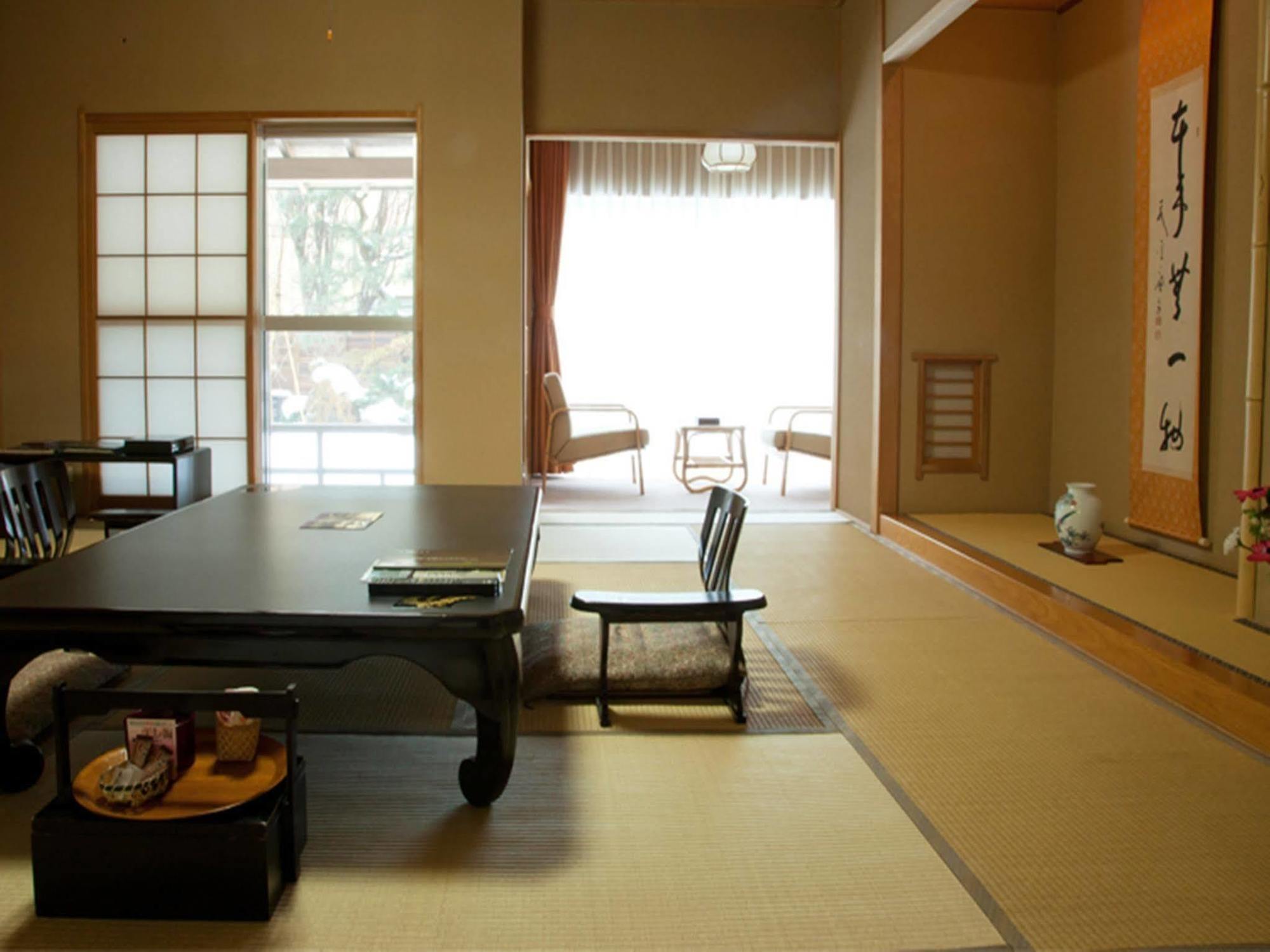 Hotel Chikuba Shinyotei Hakodate Exterior foto