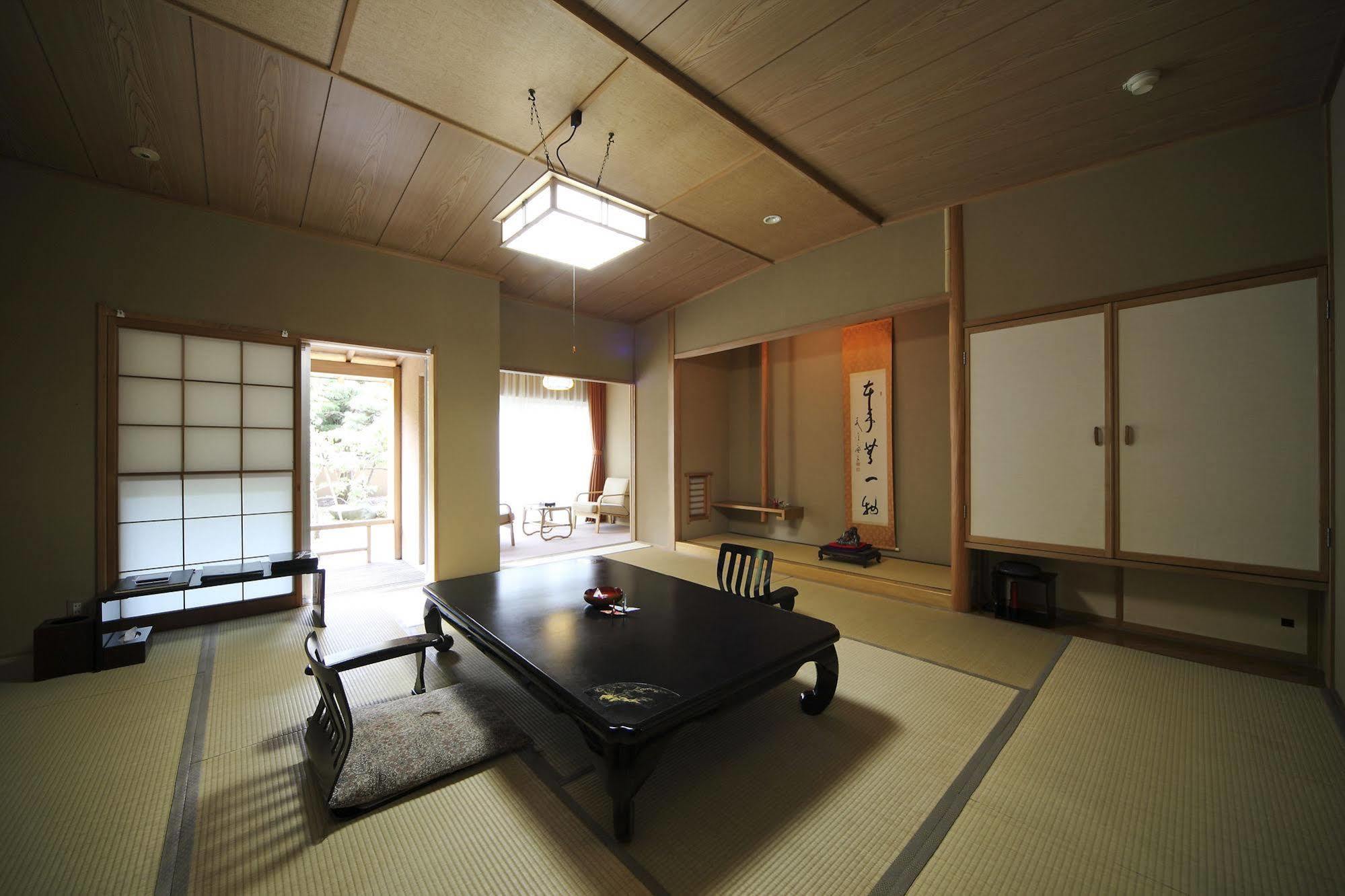 Hotel Chikuba Shinyotei Hakodate Exterior foto